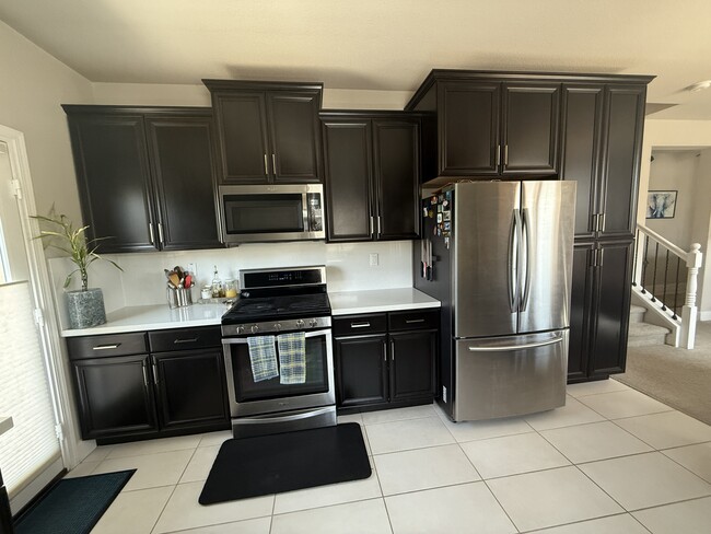 Building Photo - 1141 Veranda Wy