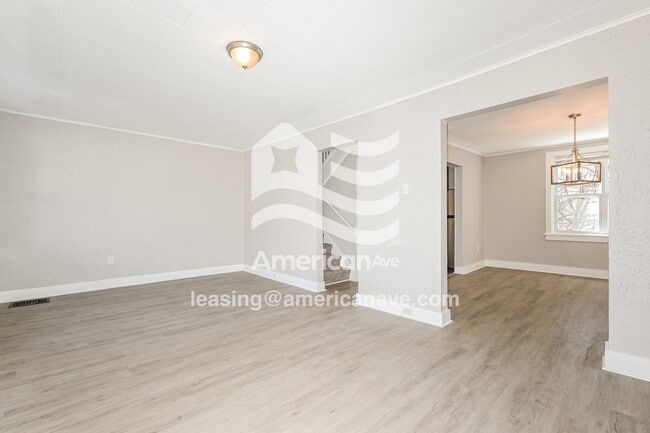 Foto del edificio - 1221 McNeilly Ave