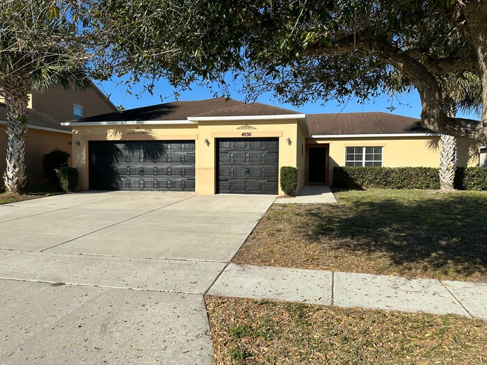Primary Photo - 4030 Marina Isle Dr, Kissimmee, FL 34746
