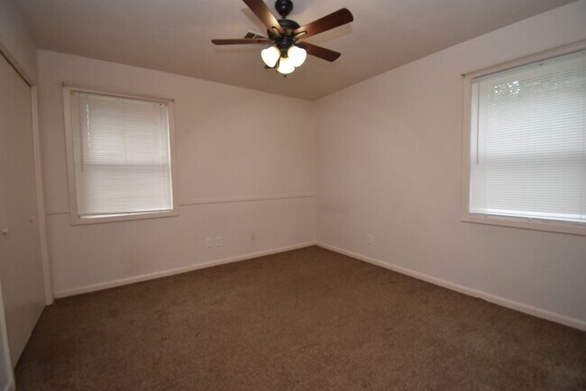 Foto del edificio - 4 Bed 2 Bath Home in Ruston