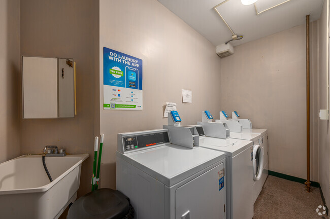 Laundry Room - Parkside Dwellings