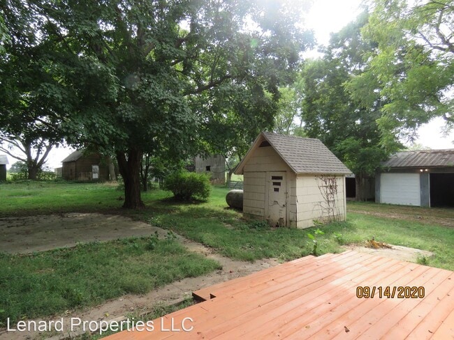 Building Photo - 3 br, 3 bath House - 7606 W. State Hwy 266