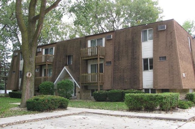 Building Photo - 212 Madison St