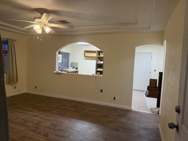Building Photo - 42921 Alexo Dr