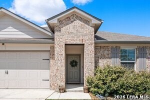 Building Photo - 723 Armadillo Dr