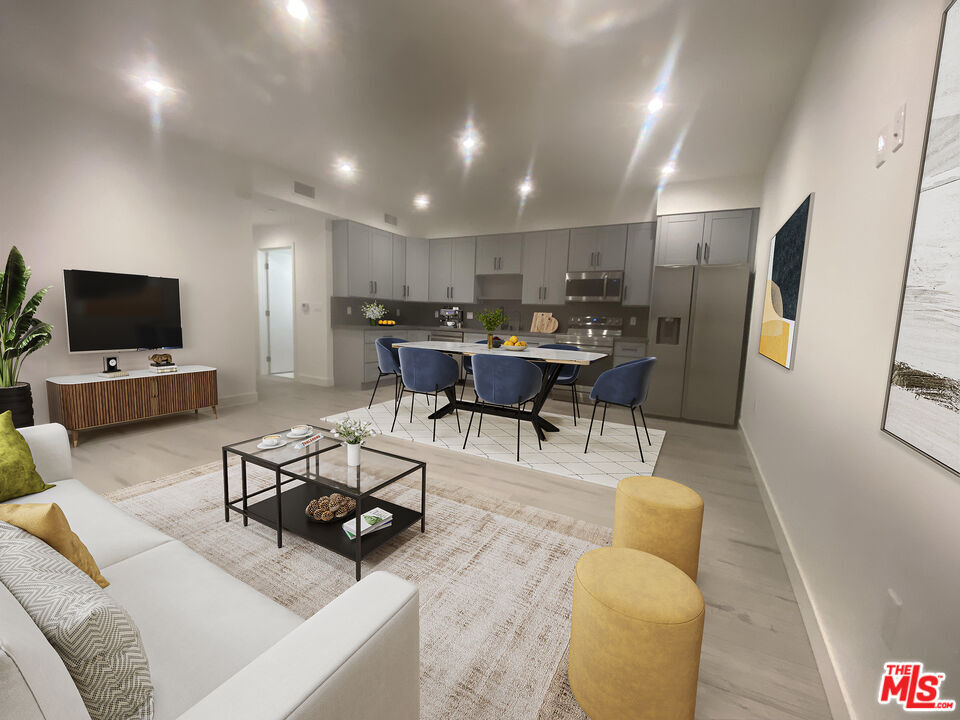 Foto principal - 10455 Etiwanda Ave