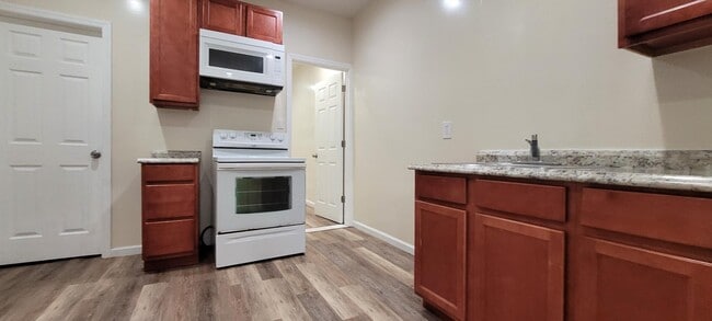 Foto del edificio - 4835 N 15th St