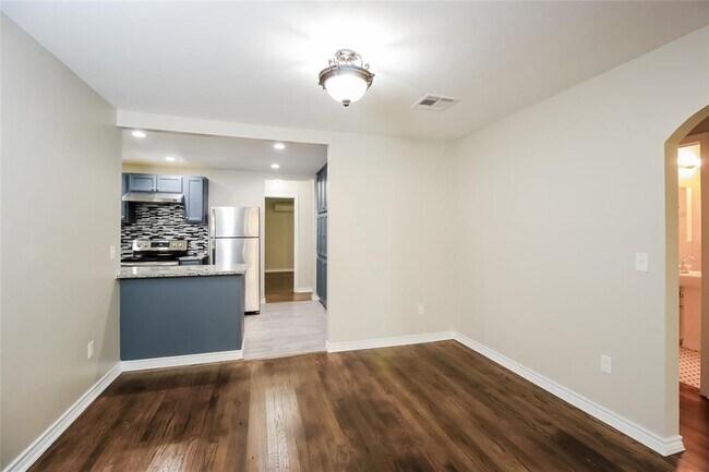 Foto del edificio - 3809 NW 24th St