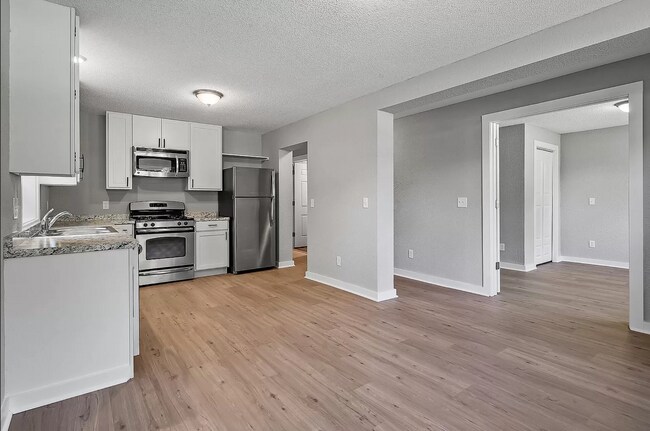 Unit 2 kitchen/living area - 88 King St W