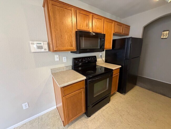 Foto del edificio - Beautiful 4 Bedroom Home for Rent in Goodyear!