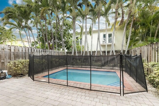 Foto del edificio - 3133 Hibiscus St