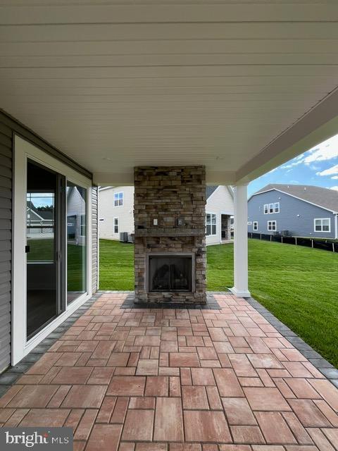 Foto del edificio - 24179 Long Pond Dr