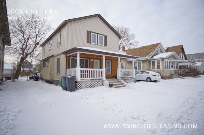 Foto del edificio - 2004 4th St NE