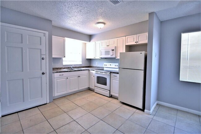 Foto del edificio - 520 89th Ave N