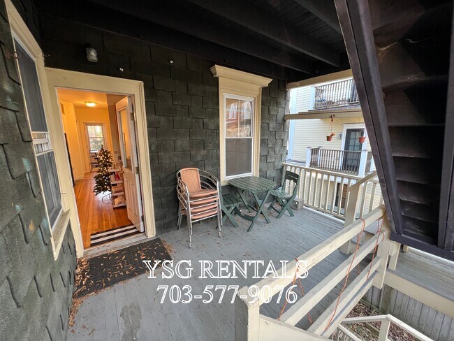 Foto del edificio - 124 Browne St