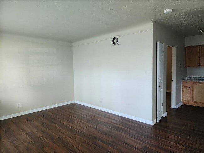 Foto del edificio - 2219 Highland St S