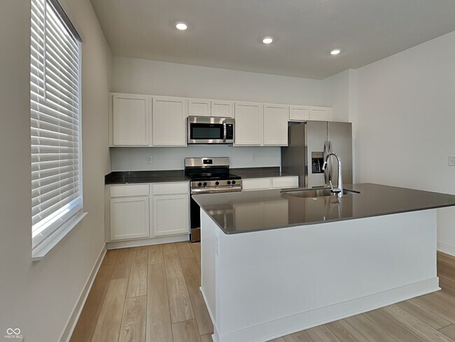 Foto del edificio - 11831 Moorfield Ln