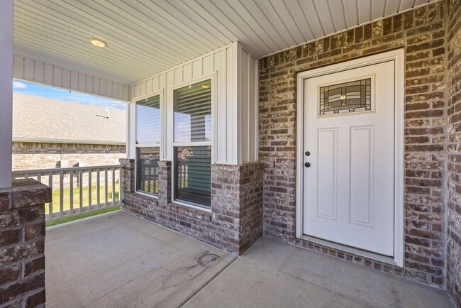 Foto del edificio - 6100 NW Hoover St