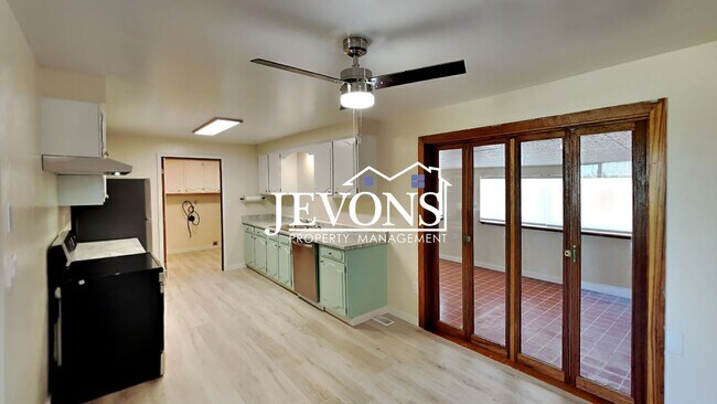 Building Photo - Water and sewer included! Comfortable 3-be...