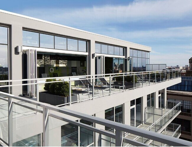 Foto del edificio - 605 W Jackson Blvd