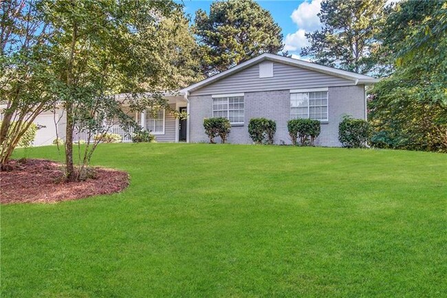 Building Photo - 4992 Needle Knob Ct