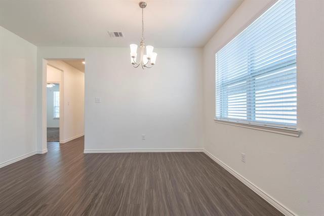 Building Photo - 2225 Barx Dr