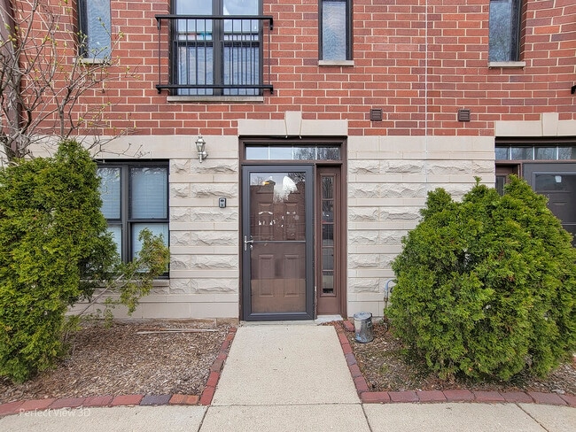 Building Photo - 1816 N Spaulding Ave