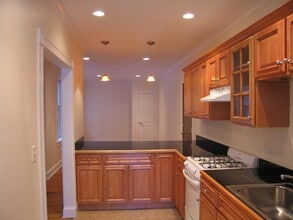 Building Photo - 33 Walbridge St