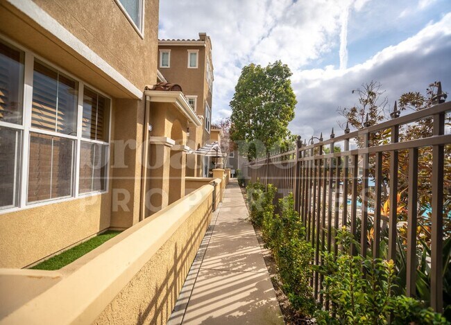 Foto del edificio - 1722 Morgans Ave