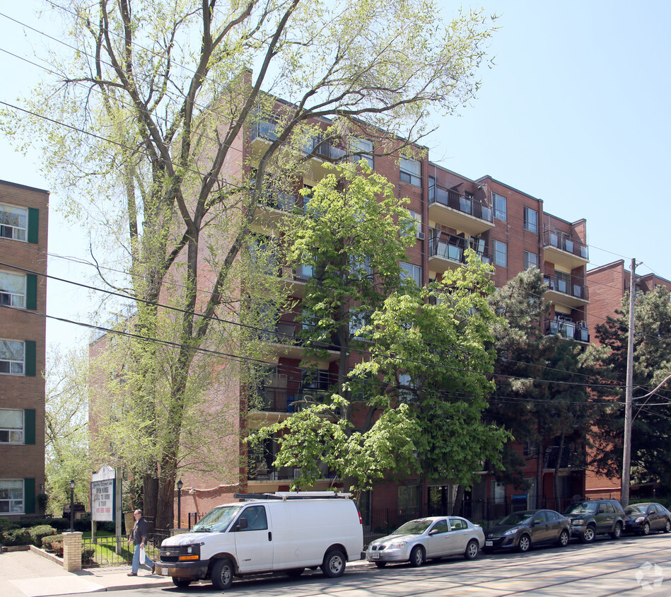 Primary Photo - The Upper Beaches