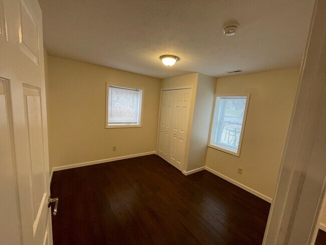 Foto del edificio - 3376 Old Weymouth Rd