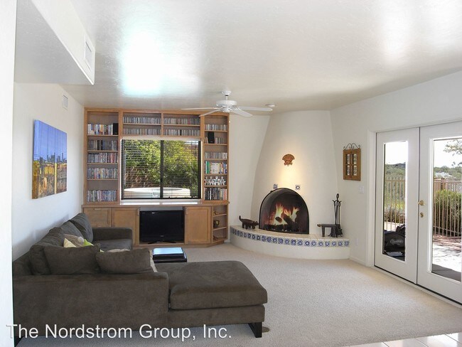 Foto del edificio - 4 br, 3 bath House - 5442 N Crescent Ridge Dr