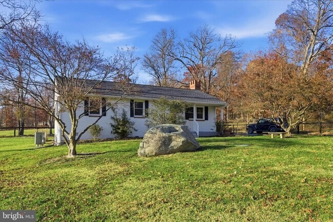 Foto del edificio - 18685 Haps Ln