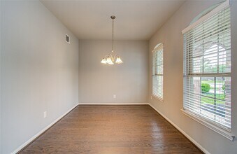 Building Photo - 24331 Kee Cresta Ct