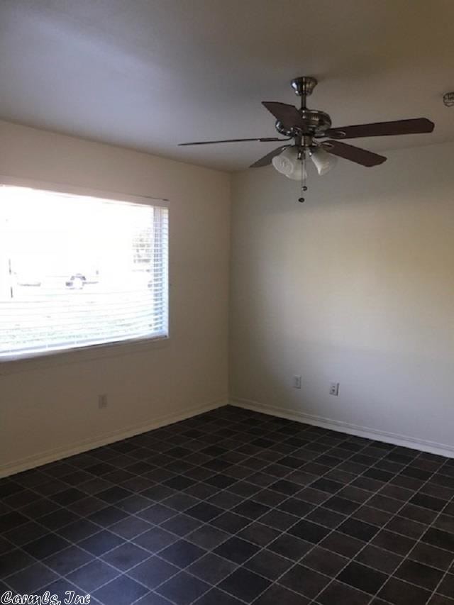 Building Photo - 1801 Labette Manor Dr