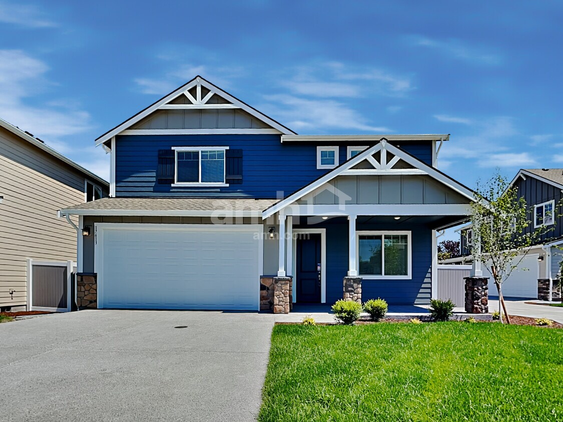 Foto principal - 17613 26th Ave Ct E