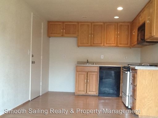 Building Photo - 3343 Gould Way