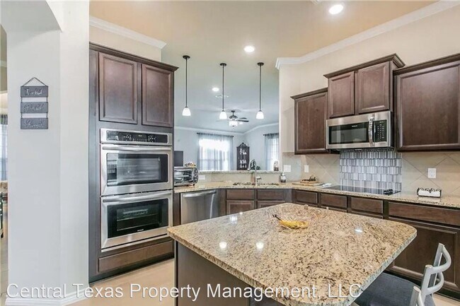 Building Photo - 3 br, 2.5 bath House - 2506 Arno