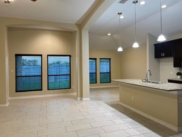 Foto del edificio - 507 Altozano Dr