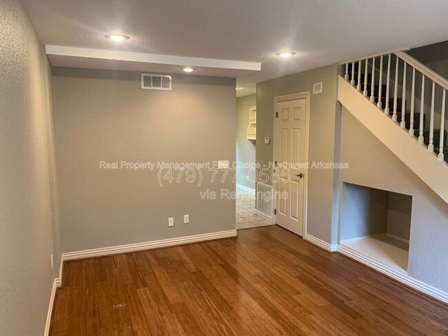 Photo - 1376 Oakland Ave Townhome