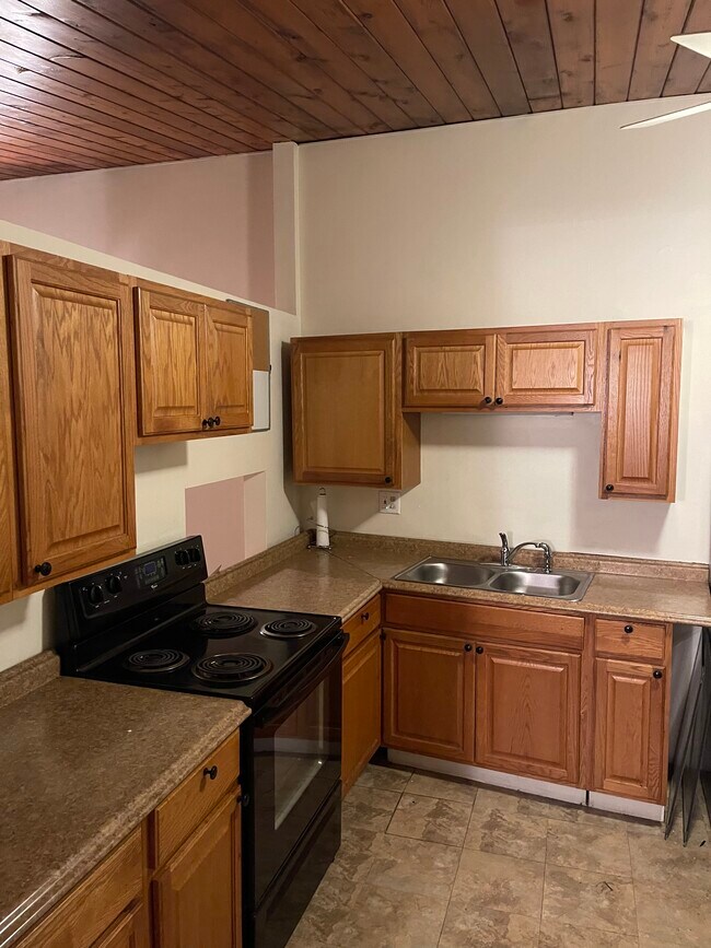 Cocina - 2306 Holiday Ter
