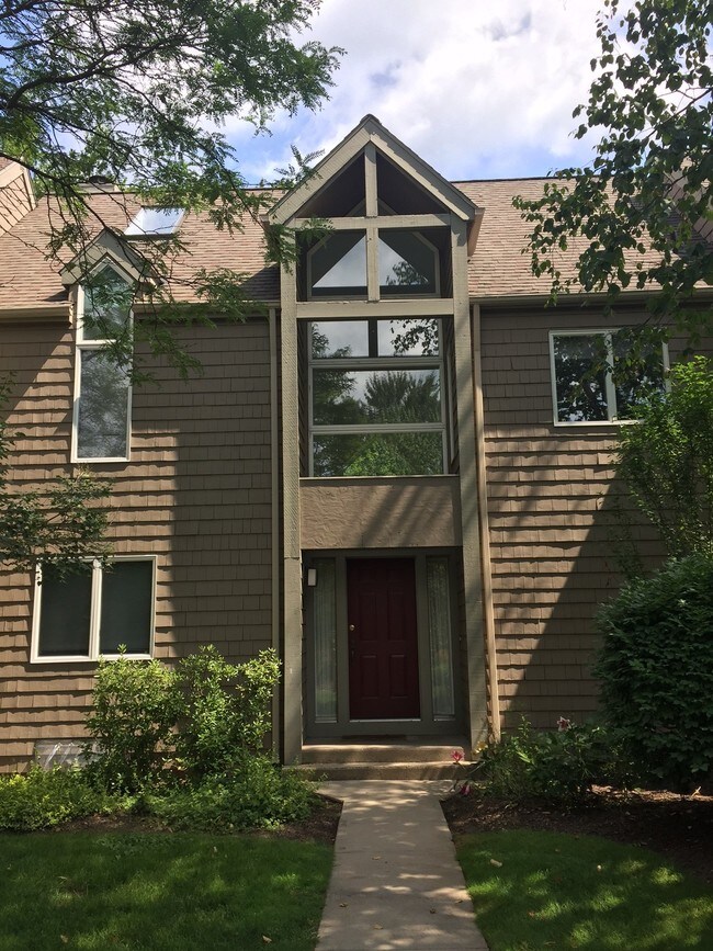 Entrada principal - 74 Timberwood Rd