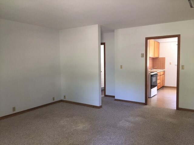 Building Photo - 2964 Mansueto Dr