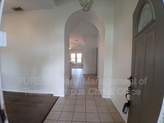 Foto del edificio - 7609 Cold Springs Dr