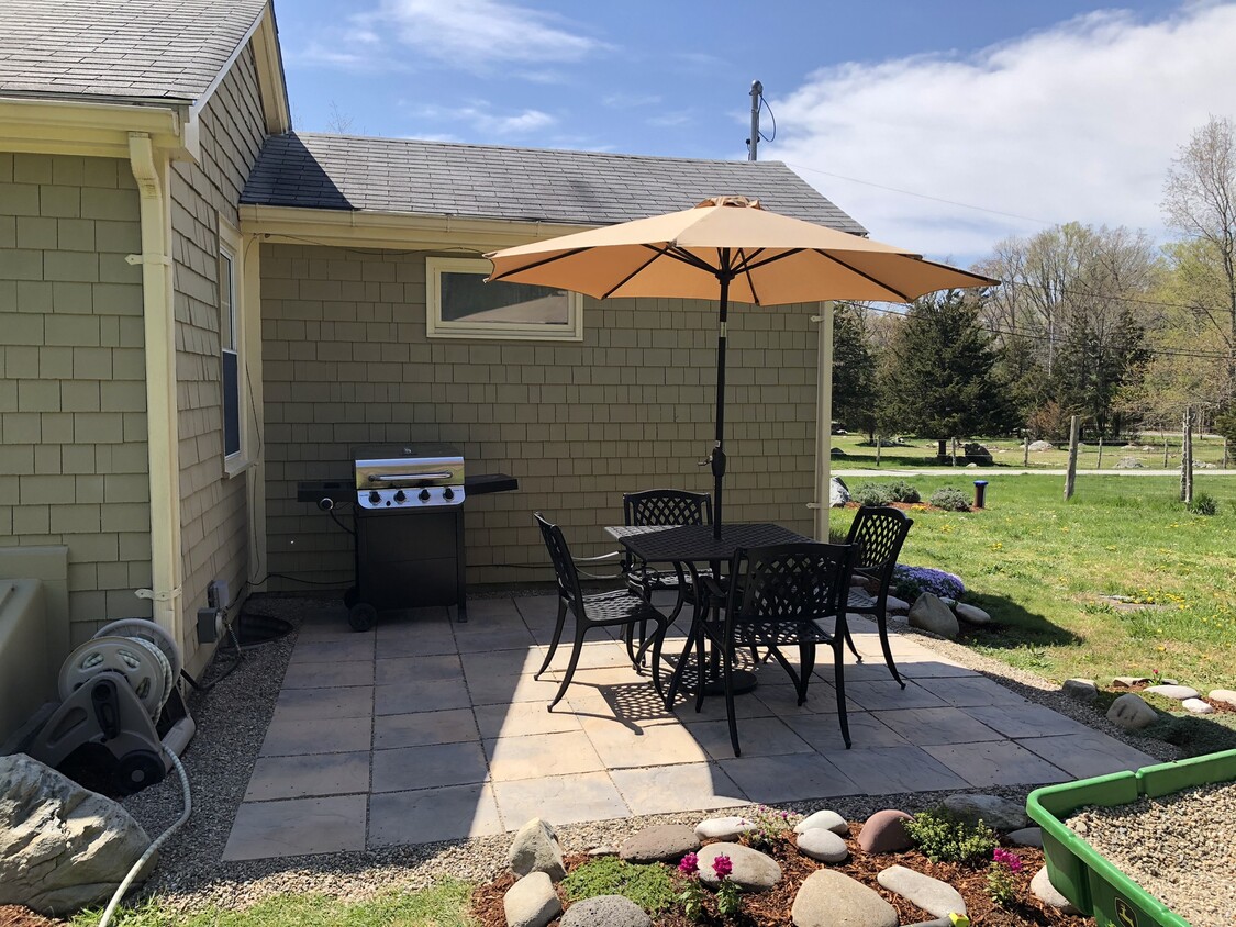 Patio - 217 Hornbine Rd