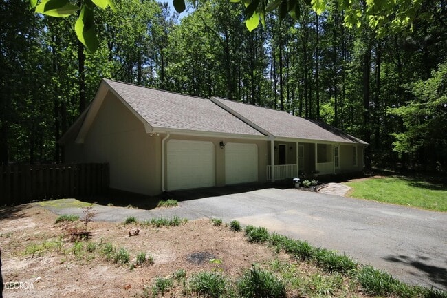 Building Photo - 2667 Tribble Mill Rd