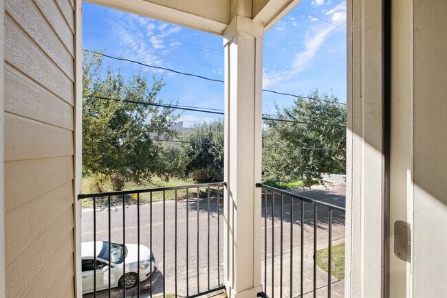 Building Photo - 3109 Dallas St