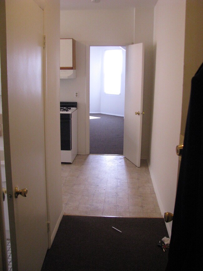 Entrance - 1617 S Broad St