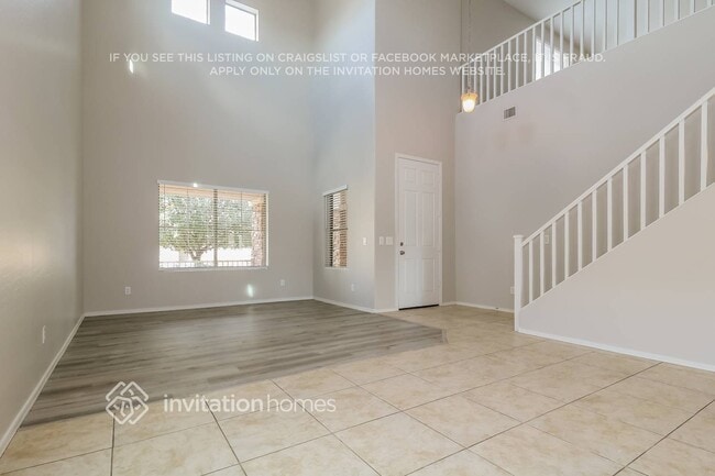 Building Photo - 12175 W Mountain View Dr