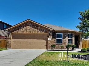 Building Photo - 717 Totem Trail Dr